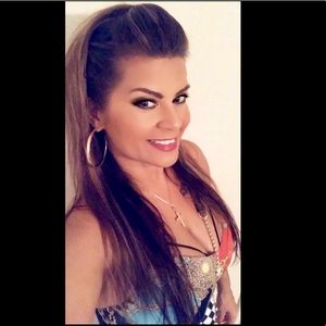 Meet your posher - Laurie